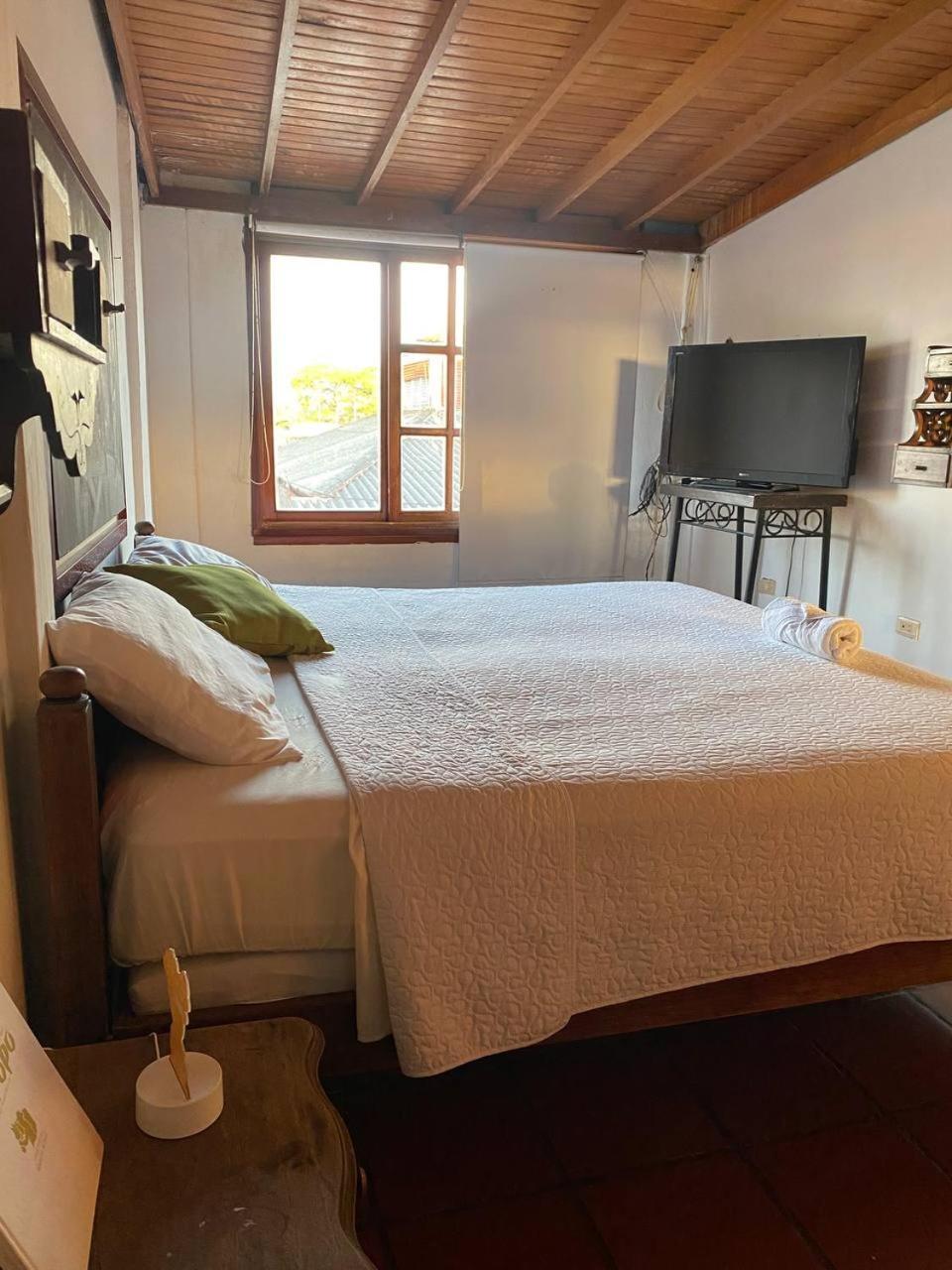 Bed and Breakfast La Casona Llanera San Martin  Esterno foto